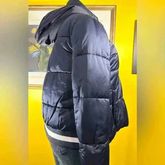 Guess Womens Navy Blue Puffer Hooded Jacket - Picture 3 of 16